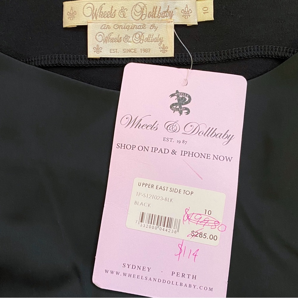 Wheels & Dollbaby black satin upper East side sleeveless pleated boat neck top - Picture 6 of 7